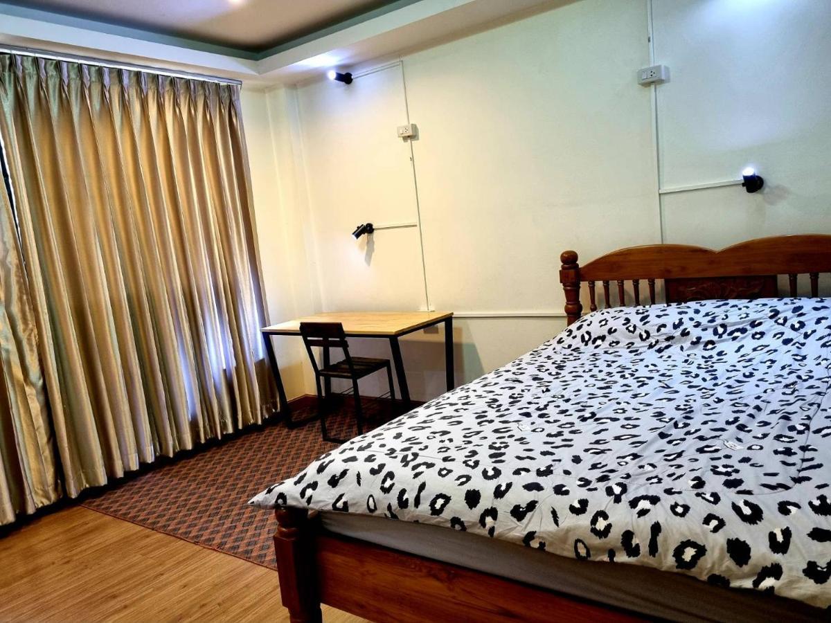 T2B Hostel شيانغ ماي المظهر الخارجي الصورة