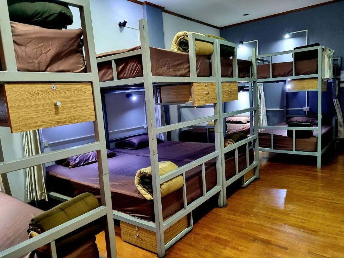 T2B Hostel شيانغ ماي المظهر الخارجي الصورة