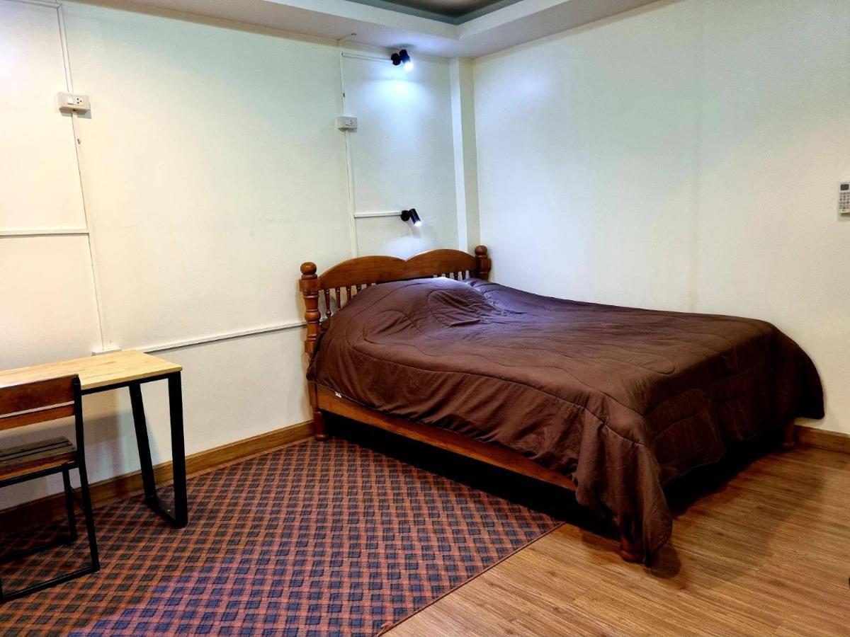 T2B Hostel شيانغ ماي المظهر الخارجي الصورة