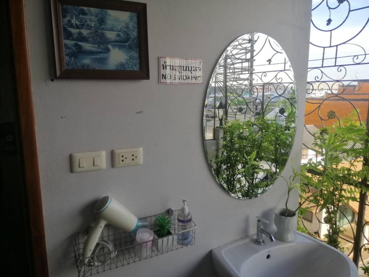T2B Hostel شيانغ ماي المظهر الخارجي الصورة