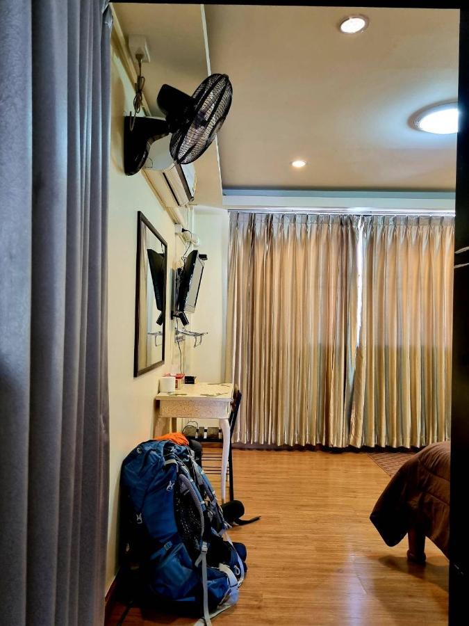 T2B Hostel شيانغ ماي المظهر الخارجي الصورة